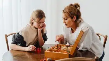 Les bienfaits insoupçonnés du jeu en famille pour renforcer la cohésion familiale